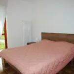 Lovingstresa3 Giardino Del דירה