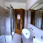 Lovingstresa3 Giardino Del דירה